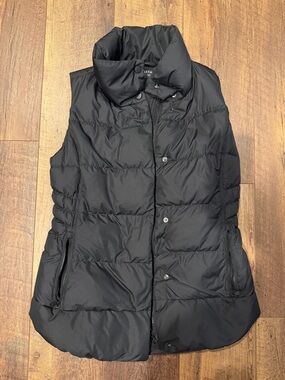 Athleta Black Quilted Puffer Vest